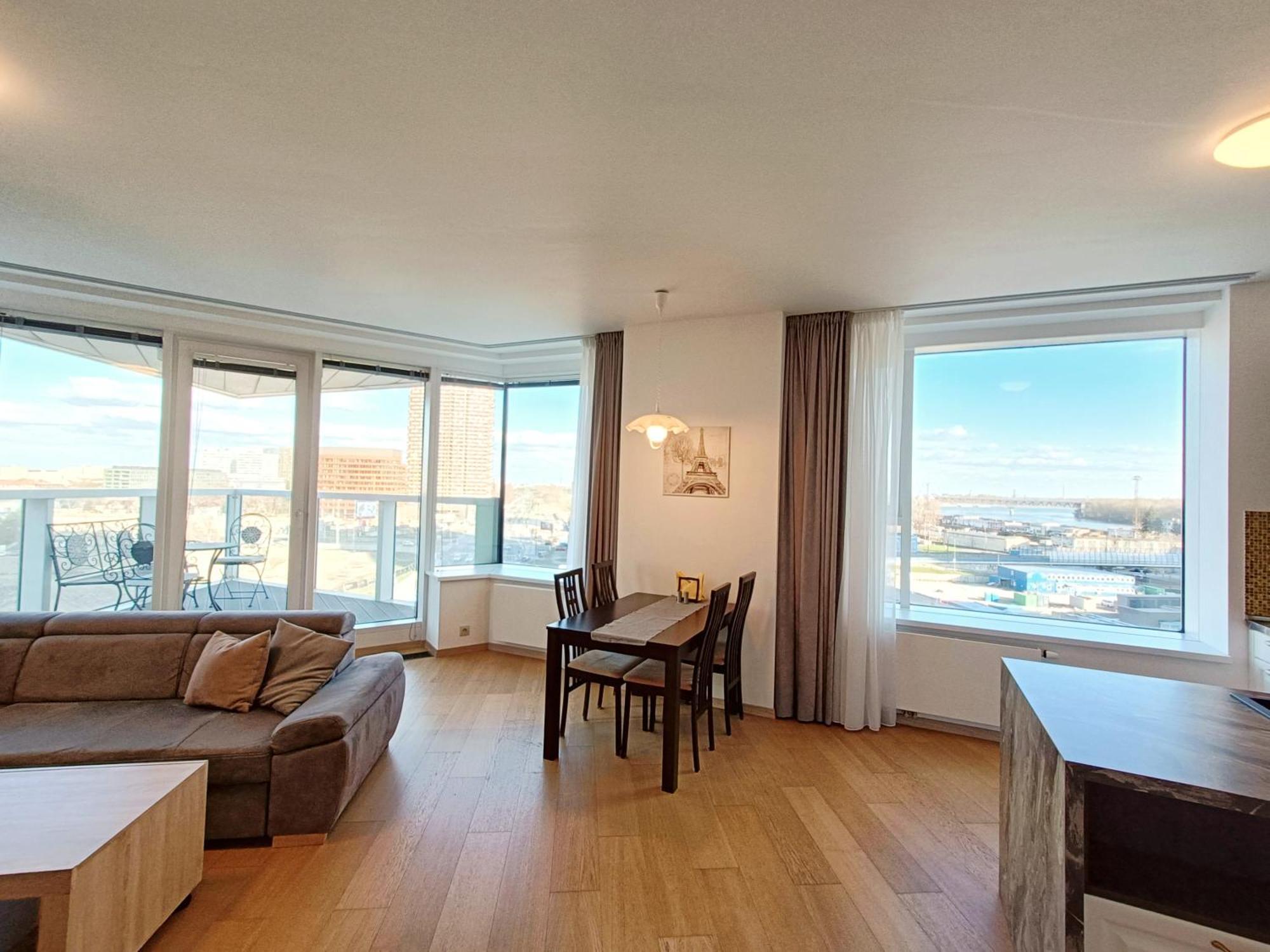 Sag Panorama City Apartment 3 Rooms Free Parking Free Wifi Bratislava Luaran gambar