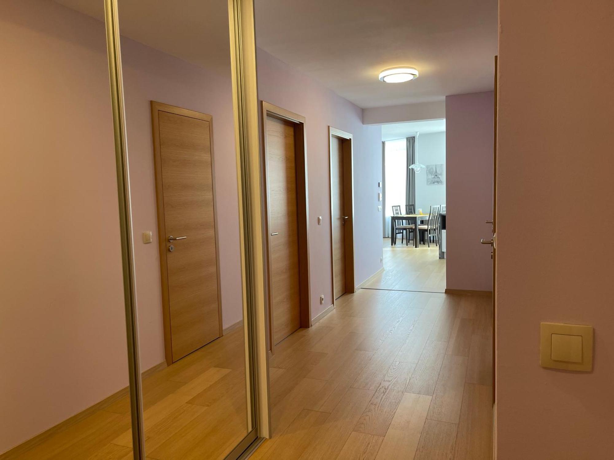 Sag Panorama City Apartment 3 Rooms Free Parking Free Wifi Bratislava Luaran gambar